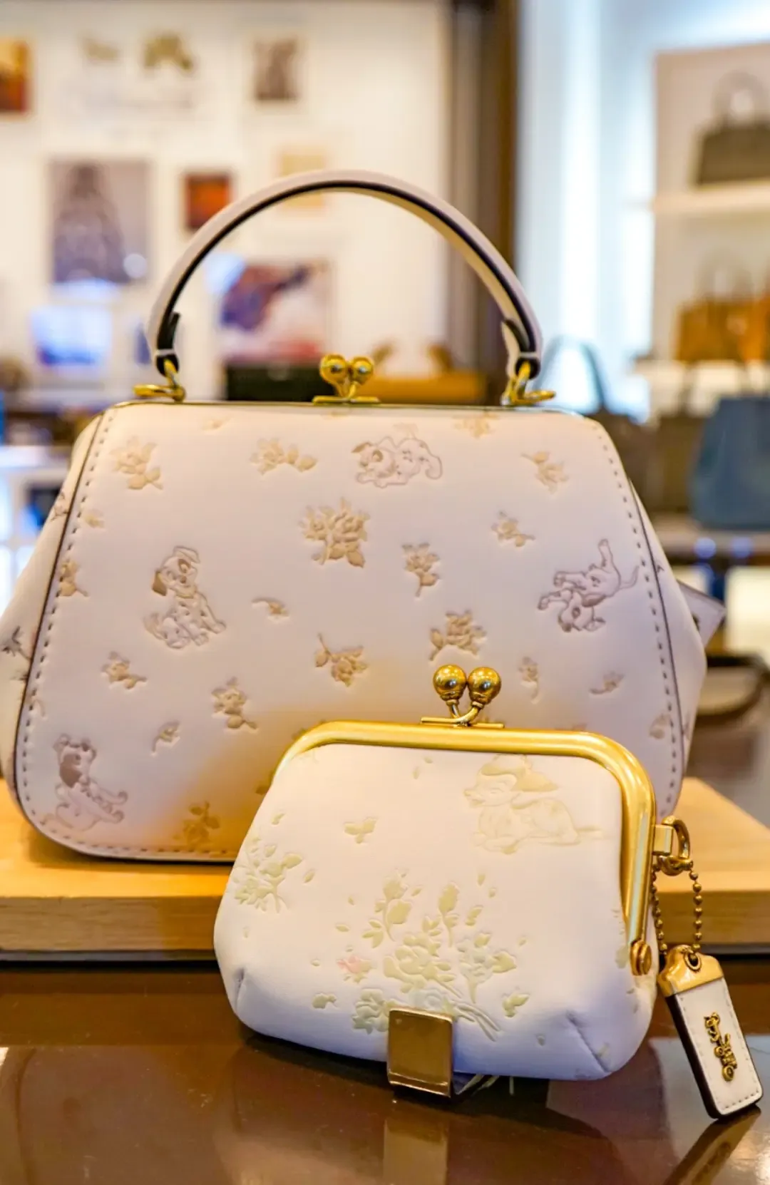 Luggage & Handbags