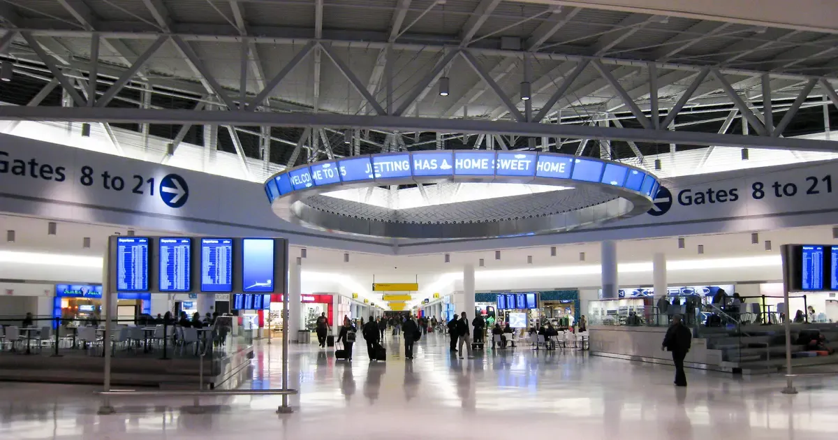 JFK Pre-Security Meals for Non-Flyers Meeting Arrivals