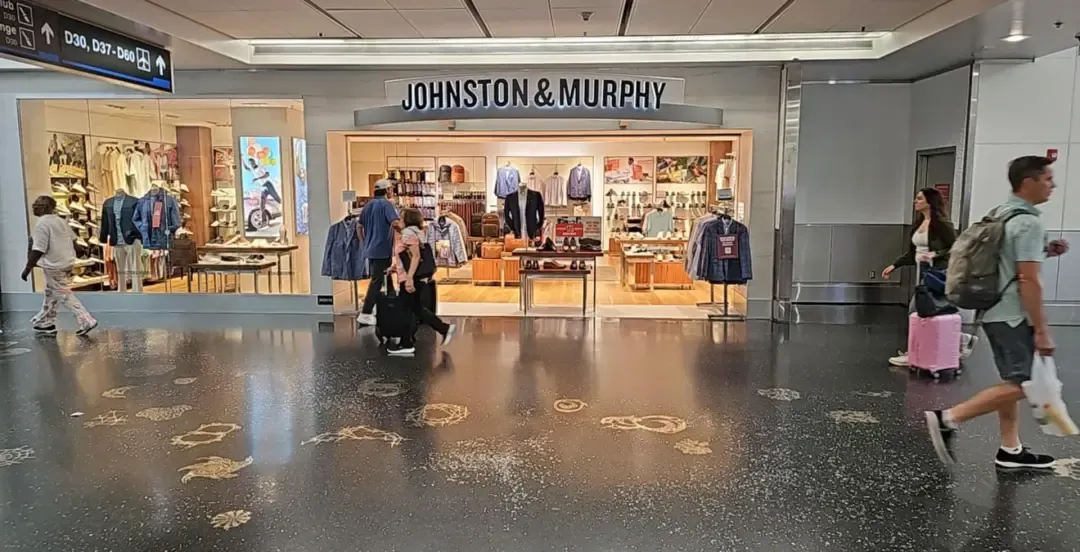 Johnston & Murphy