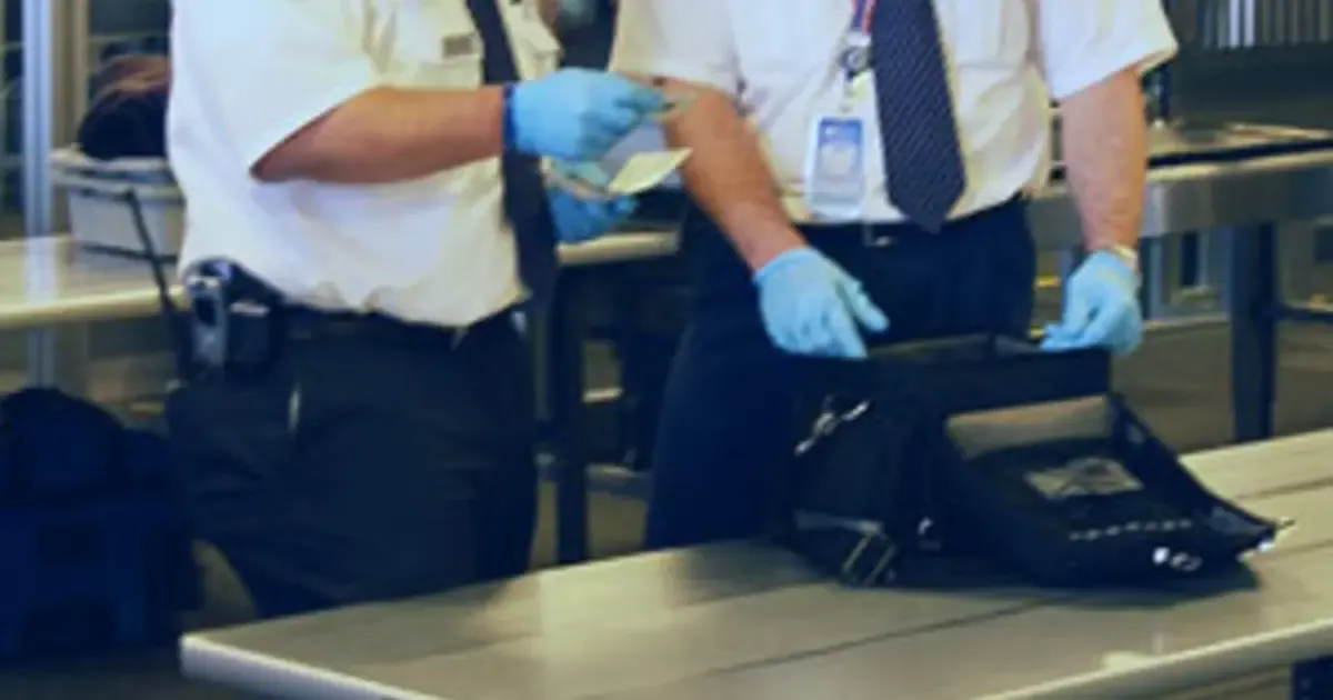 Lihue's TSA Line Hits 70 Minutes on Thursday at Noon